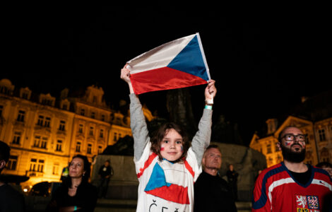 Oslavy hokejového finále na Staroměstském náměstí v Praze
