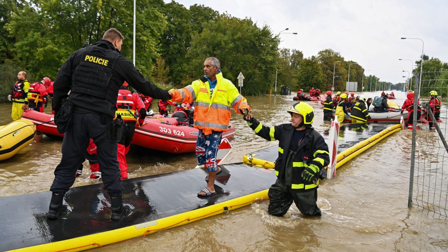 Evakuace lidí z ostravské městské části Moravská Ostrava a Přívoz