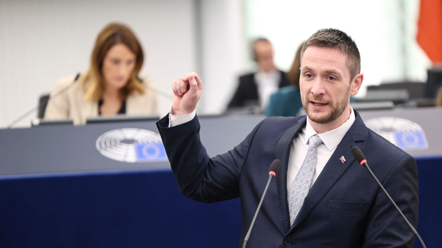 Slovenský europoslanec Milan Uhrík
