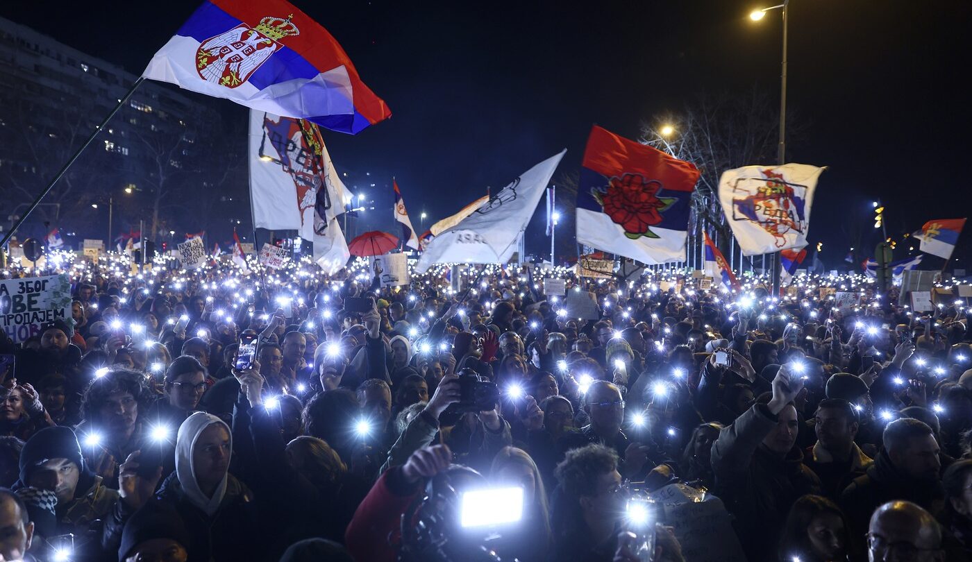 Protivládní demonstrace v Srbsku