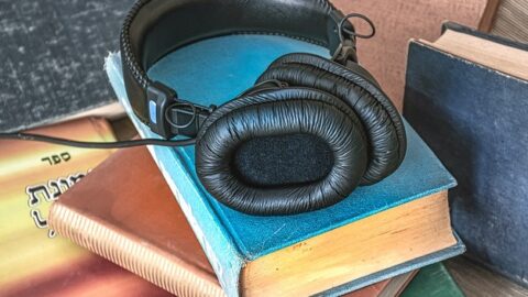 Poslech audioknih vede děti ke čtení